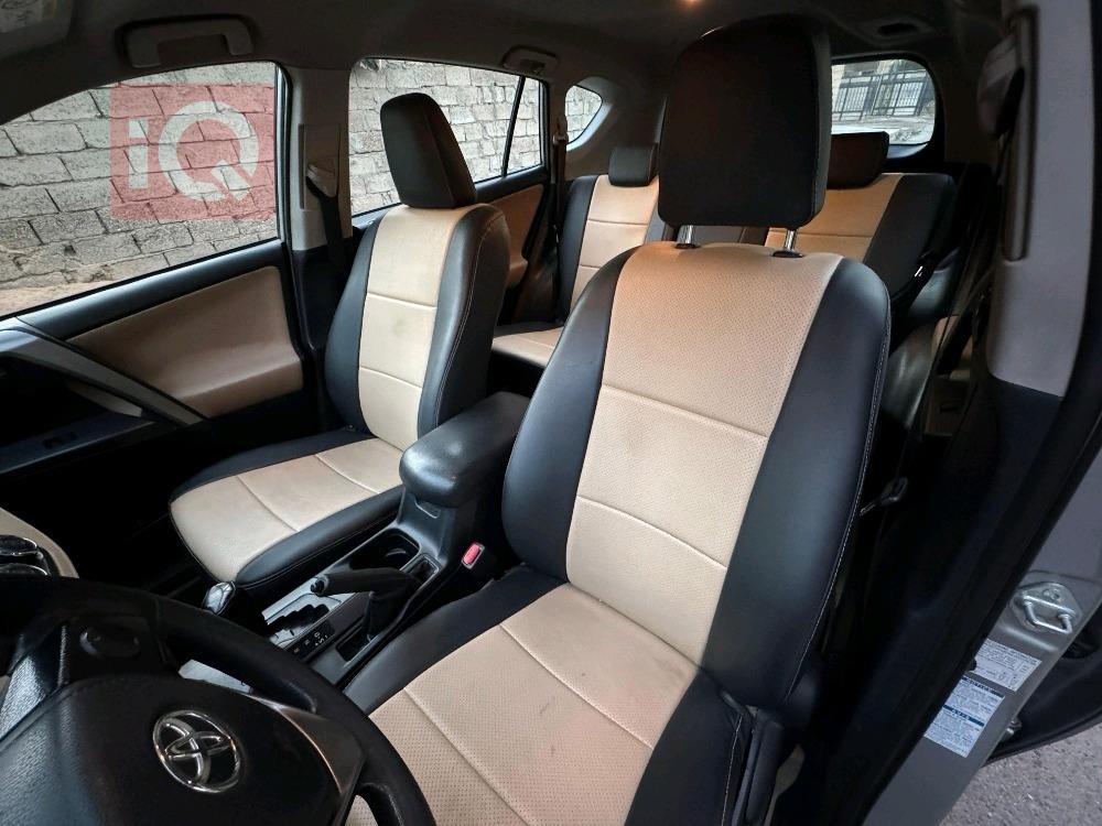 تويوتا راف 4